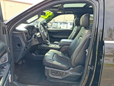 2023 Ford Expedition Platinum