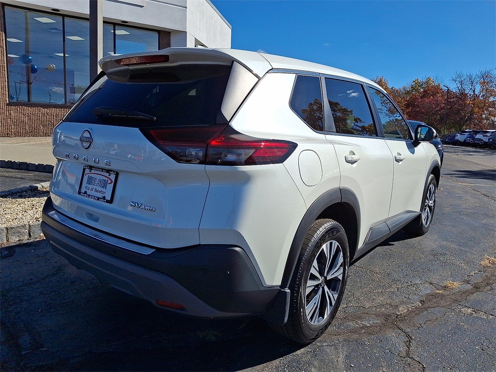 2022 Nissan Rogue SV