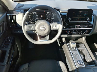 2024 Nissan Pathfinder SV 4WD