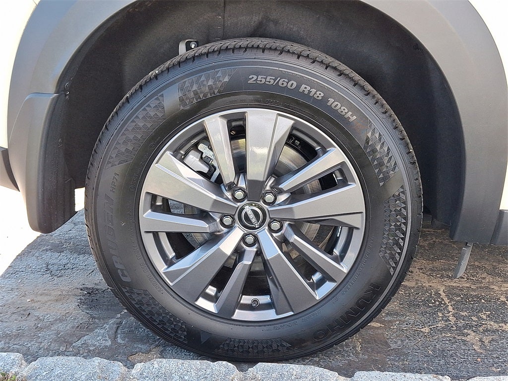 2024 Nissan Pathfinder SV 4WD