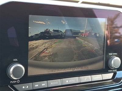 2024 Nissan Pathfinder SV 4WD