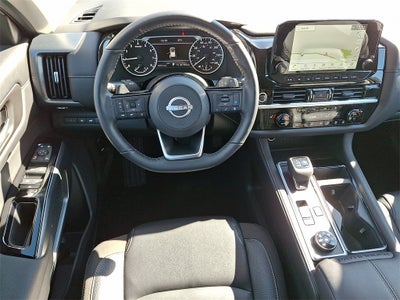 2024 Nissan Pathfinder SL 4WD