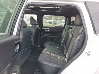 2022 Mitsubishi Outlander Black Edition AWD