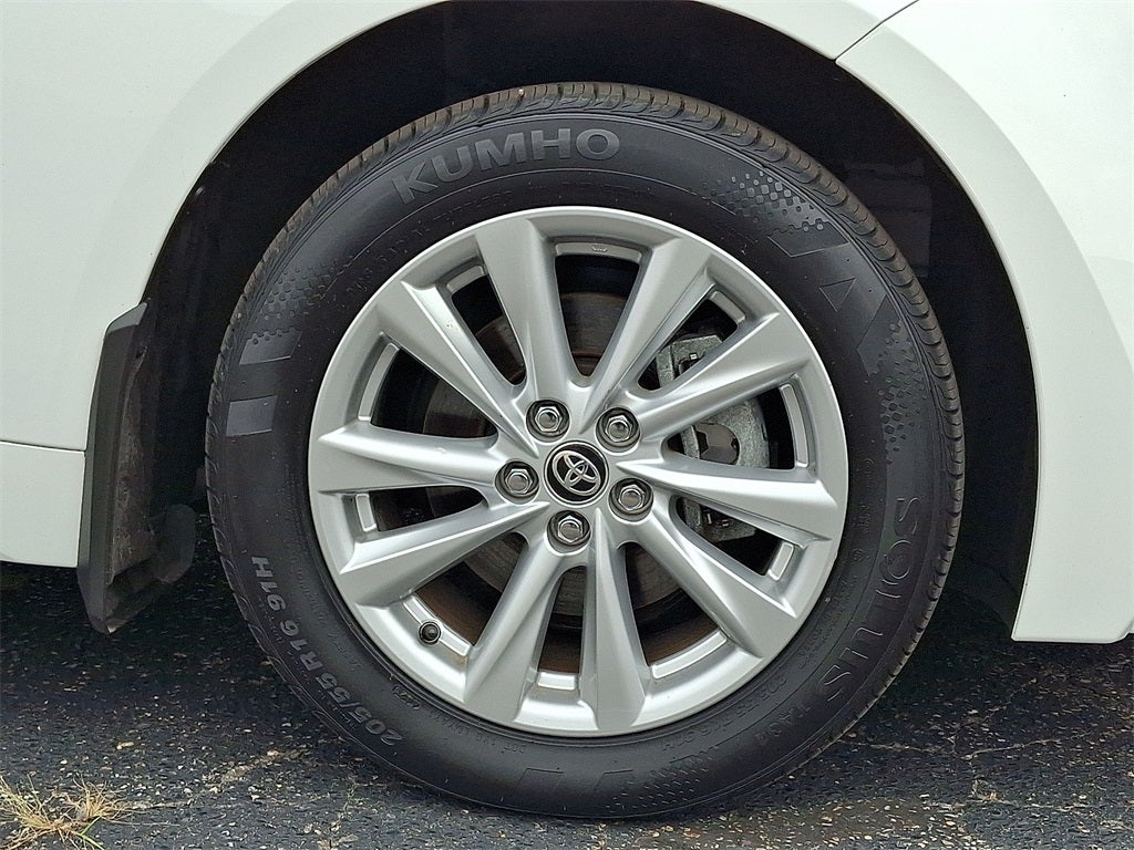 2024 Toyota Corolla Hybrid LE