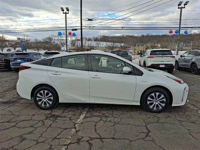 2019 Toyota Prius LE AWD-e