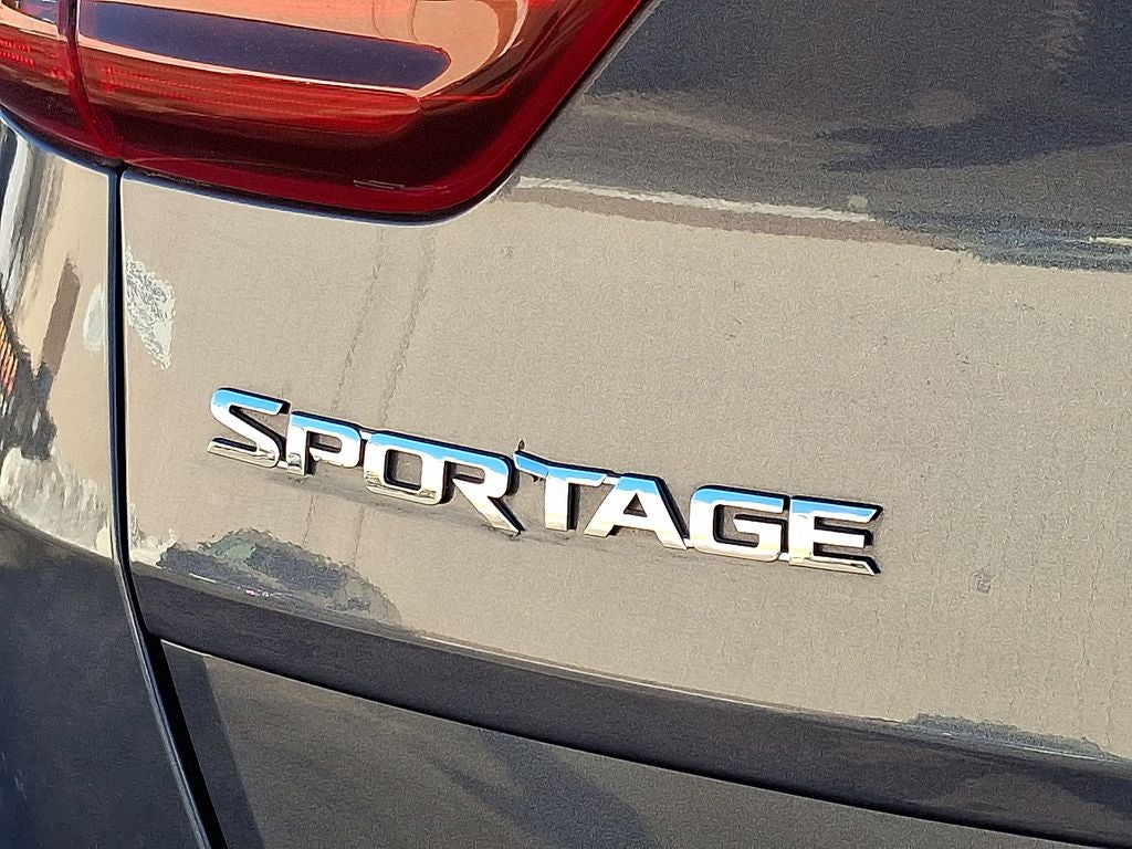 2022 Kia Sportage EX